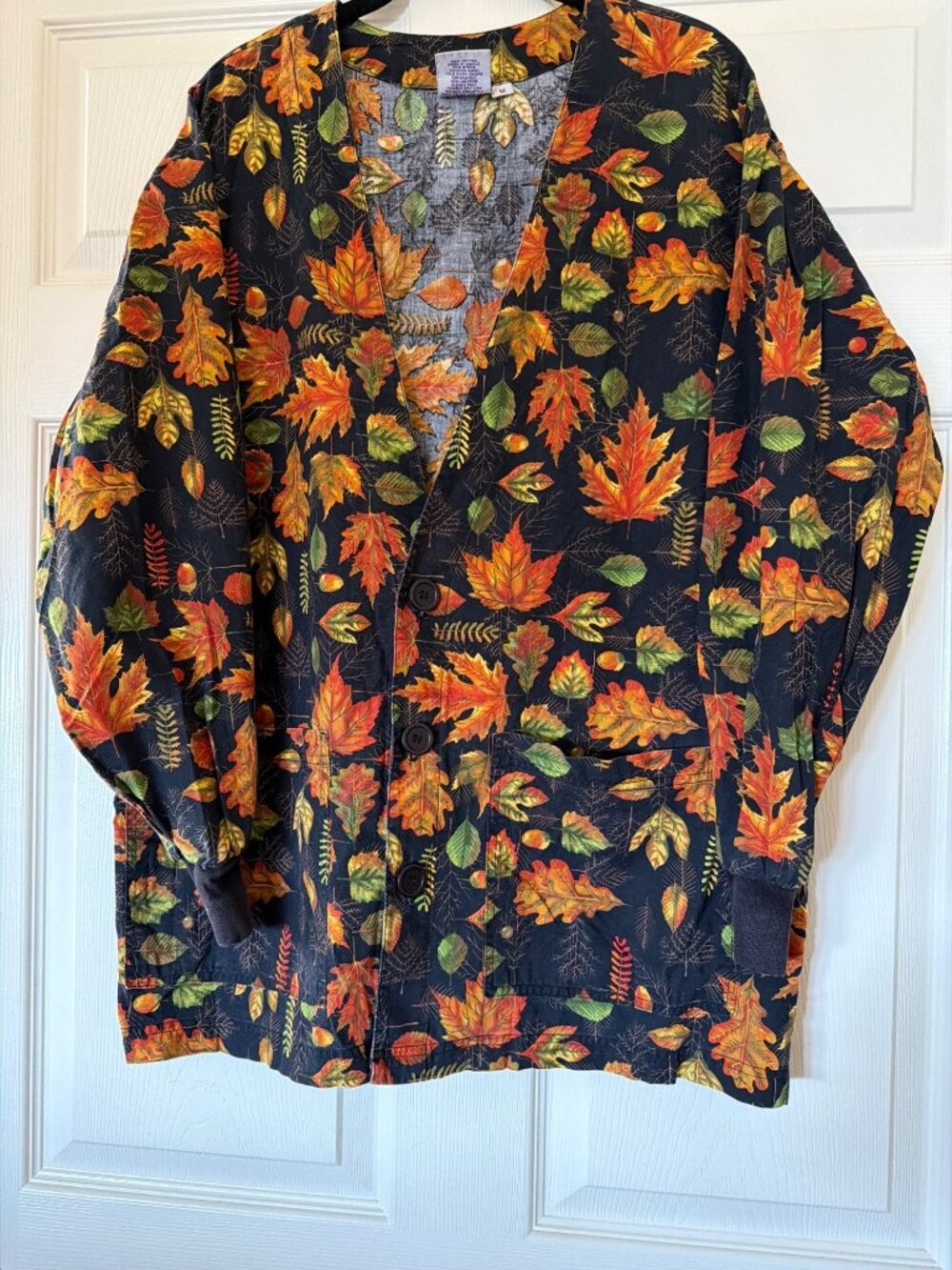 Autumn Leaf Print Button-Up Scrubs Jacket With Pockets 100% Cotton Size M S.C.R.